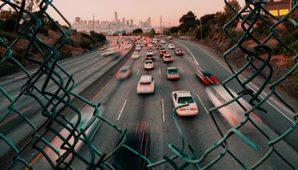 天博体育app下载-破产成功，凯泽斯劳滕“复活”了！但复兴路漫漫……